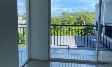 DIJUAL CEPAT RUMAH CANTIK 2 LANTAI, DEKAT KAMPUS UDAYANA BALI