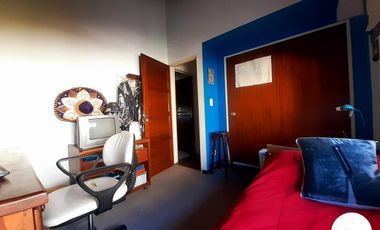 Venta Casa 6 ambientes con cochera patio terraza permuta por menor valor en CABA - Villa Devoto