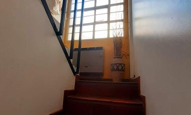 Venta Casa 6 ambientes con cochera patio terraza permuta por menor valor en CABA - Villa Devoto