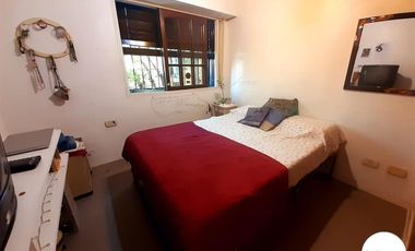 Venta Casa 6 ambientes con cochera patio terraza permuta por menor valor en CABA - Villa Devoto