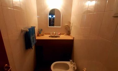 Venta Casa 6 ambientes con cochera patio terraza permuta por menor valor en CABA - Villa Devoto