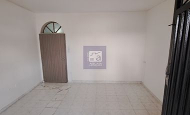 COD. 3839 - SE ARRIENDA LOCAL - BARRIO: LA VICTORIA