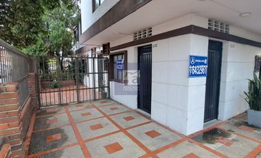 COD. 3839 - SE ARRIENDA LOCAL - BARRIO: LA VICTORIA