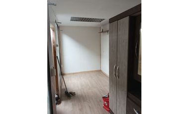 Casa en muy buena ubicacion comercial, 370 mts