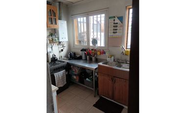 Casa en muy buena ubicacion comercial, 370 mts