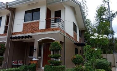 3Bedroom Townhouse For Sale In Yati Liloan-VillaSonrisa