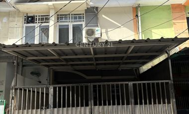 Rumah Minimalis Strategis Di Taman Palem Lestari Jakarta Barat