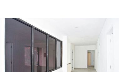 Rumah 6 Kamar Tidur Lokasi Nyaman - Vassa Lake Lippo Cikarang.