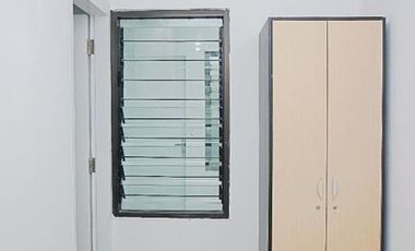 Rumah 6 Kamar Tidur Lokasi Nyaman - Vassa Lake Lippo Cikarang.