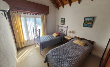 Casa en Venta - Zona Lasalle  - A metros del mar - Permuta en CABA