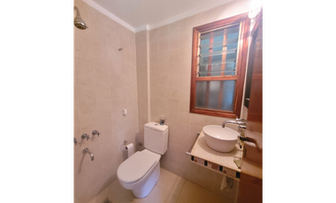 Casa en Venta - Zona Lasalle  - A metros del mar - Permuta en CABA