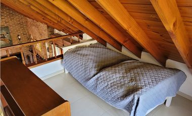 Casa en Venta - Zona Lasalle  - A metros del mar - Permuta en CABA