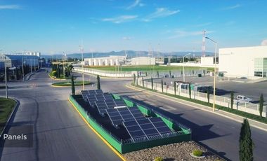 Terreno industrial en venta 18500 m en parque cerca de queretaro