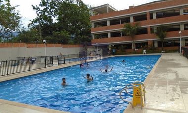 COD. 11068 - SE ARRIENDA APARTAMENTO - BARRIO: PASEO DEL PUENTE