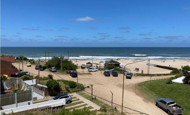 TRIPLEX FRENTE AL MAR DE OSTENDE