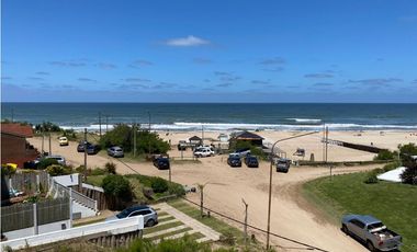 TRIPLEX FRENTE AL MAR DE OSTENDE