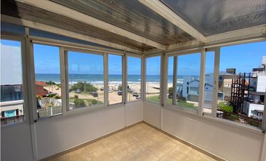 TRIPLEX FRENTE AL MAR DE OSTENDE