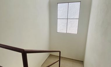 CASA NUEVA EN PRIVADA ZONA NORTE