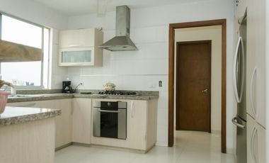 Casa en venta en Playa Salguero, Santa Marta
