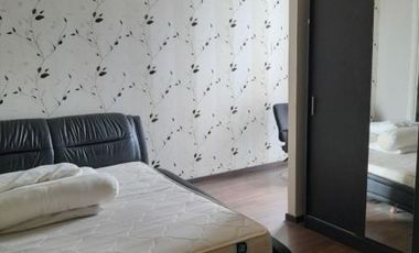 Apartemen Trillium, Full Furnish, View Pool and City