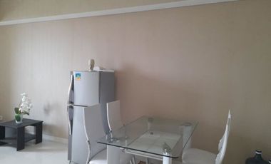 Apartemen Trillium, Full Furnish, View Pool and City