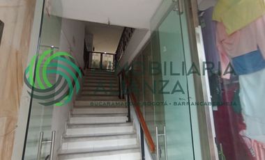 oficina en arriendo en centro. Cod A6753