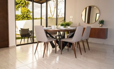 Casa en Privada Estela Nativa en Conkal, mod 110