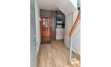 Se Vende Casa De 4 Pisos, Jr. Huaraz 111, 1/2 Cuadra Via De Evitamiento, Cajamarca