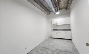 SE ALQUILA LOCAL ESQUINERO |  VIA PRINCIPAL