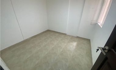 SE VENDE  EXCELENTE  CASA ALCZARES CON RENTA