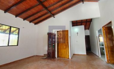 COD. 6064 - SE ARRIENDA FINCA - BARRIO: PALONEGRO