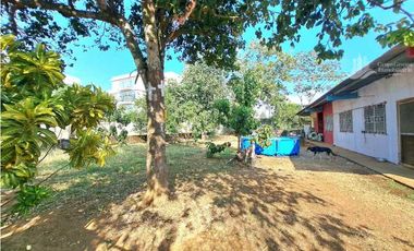 VENDO CASA CON LOTE DE 924M2 COMERCIALMENTE DAVID