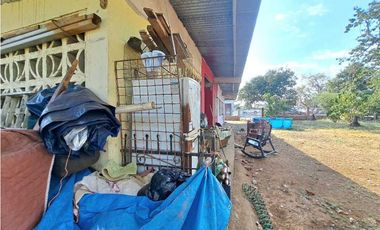 VENDO CASA CON LOTE DE 924M2 COMERCIALMENTE DAVID