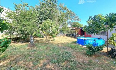 VENDO CASA CON LOTE DE 924M2 COMERCIALMENTE DAVID