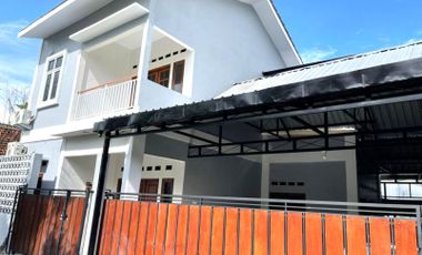 Rumah 2 Lantai di Pelemsewu dekat Jalan Parangtritis