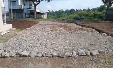 BELI KAVLING ATAU RUMAH 200JTAN DI MAIN ROAD H Gofur Pakuhaji dkt TOL