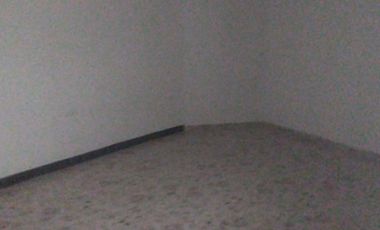 🏡 Alquilo casa amplia  1 piso independiente 📍 Cali, Barrio Andres Sanín. Cod A12088