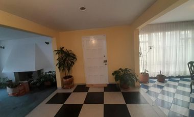 casa en arriendo en san patricio. Cod A4617