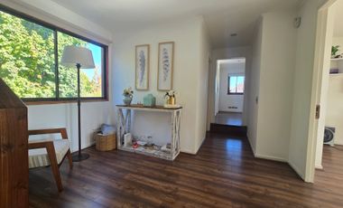 Casa en venta San Carlos de apoquindo 6D/4B