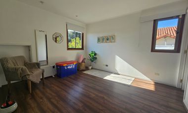 Casa en venta San Carlos de apoquindo 6D/4B