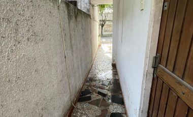 Venta PH 2 ambientes con doble patio - Bernal Este