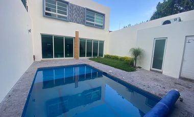 CASA  EN COUNTRY CLUB
