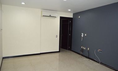 CASA  EN COUNTRY CLUB