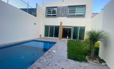 CASA  EN COUNTRY CLUB