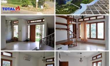 Dijual rumah 2,5 lantai lahan luas, posisi hoek di Puri Gading, Jimbaran, Kuta selatan.