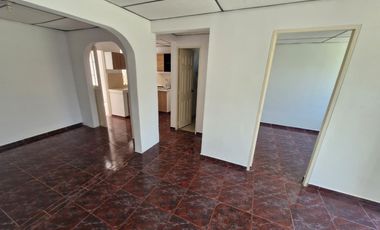 casa en arriendo en las tinajas. Cod A21097
