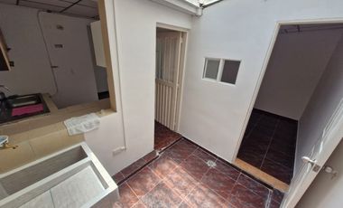 casa en arriendo en las tinajas. Cod A21097