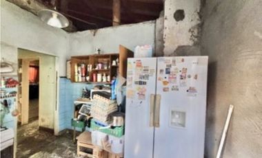 VENTA CASA 4 AMBIENTES A VALOR LOTE