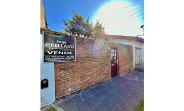 VENTA CASA 4 AMBIENTES A VALOR LOTE