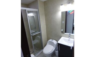 La mejor unidad en Avenida Balboa con vista al mar - Bay View